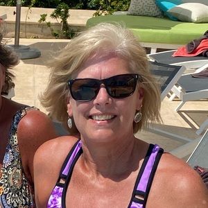 Meet your Posher, Jean